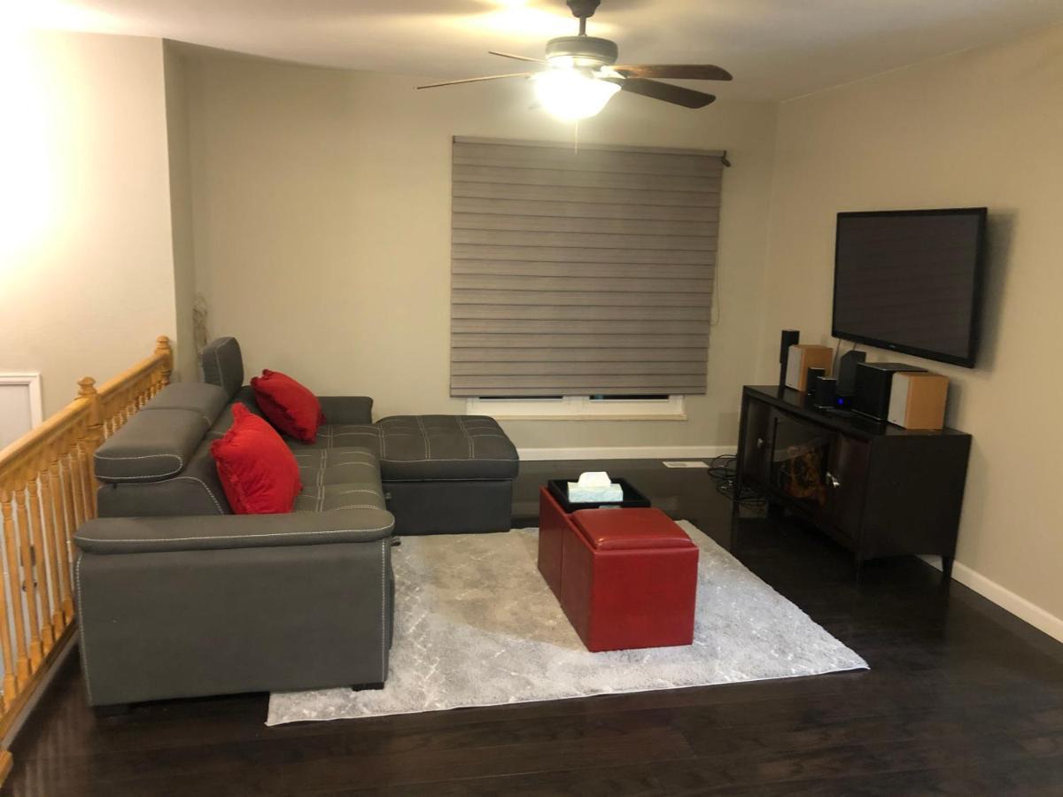 Milehi Vacation Home Pet Friendly Aurora Exterior photo