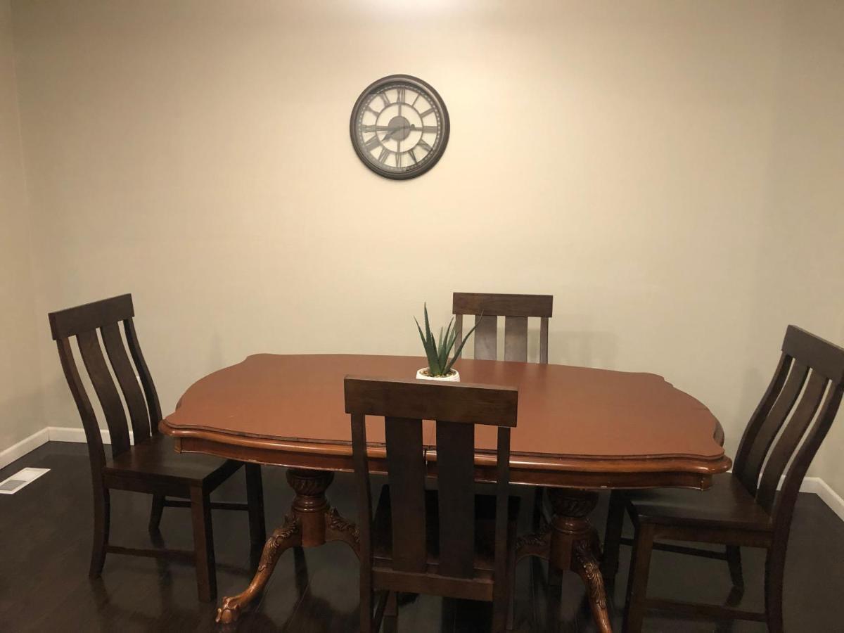 Milehi Vacation Home Pet Friendly Aurora Exterior photo