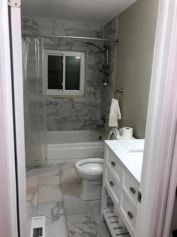Milehi Vacation Home Pet Friendly Aurora Exterior photo