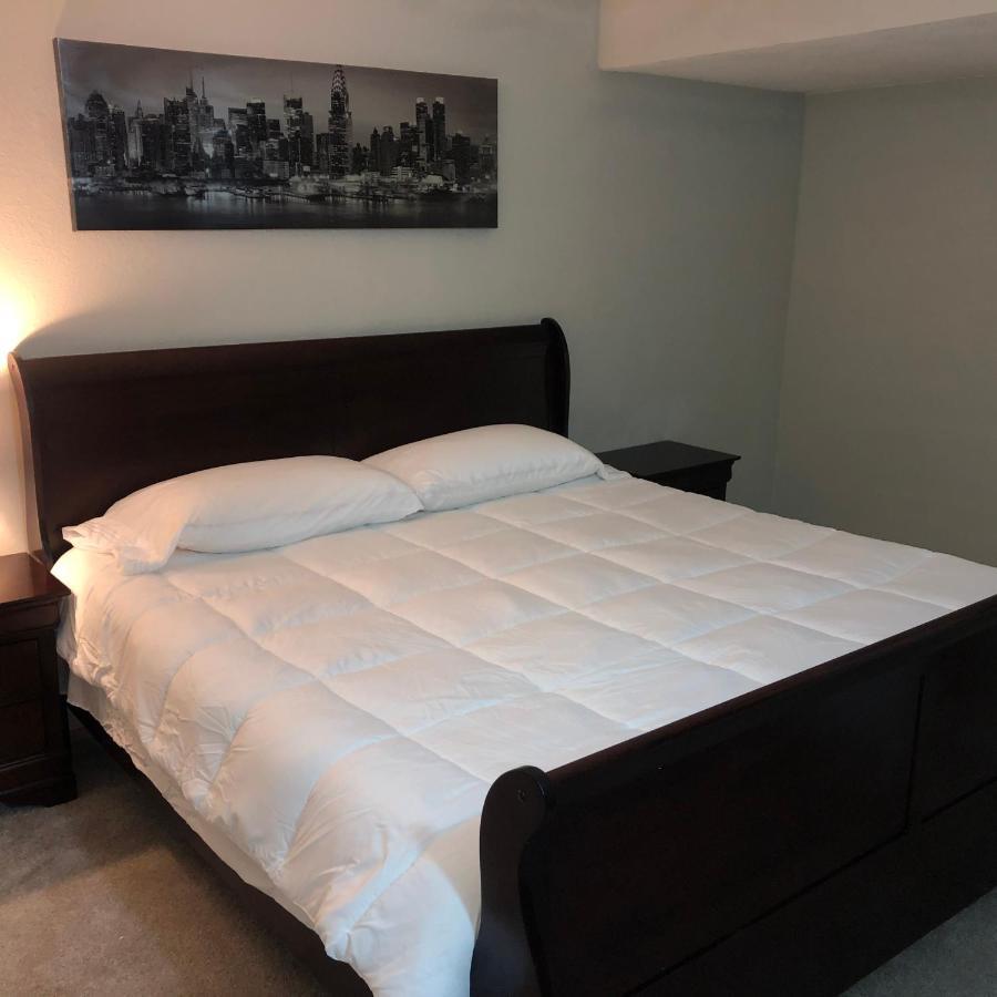 Milehi Vacation Home Pet Friendly Aurora Exterior photo